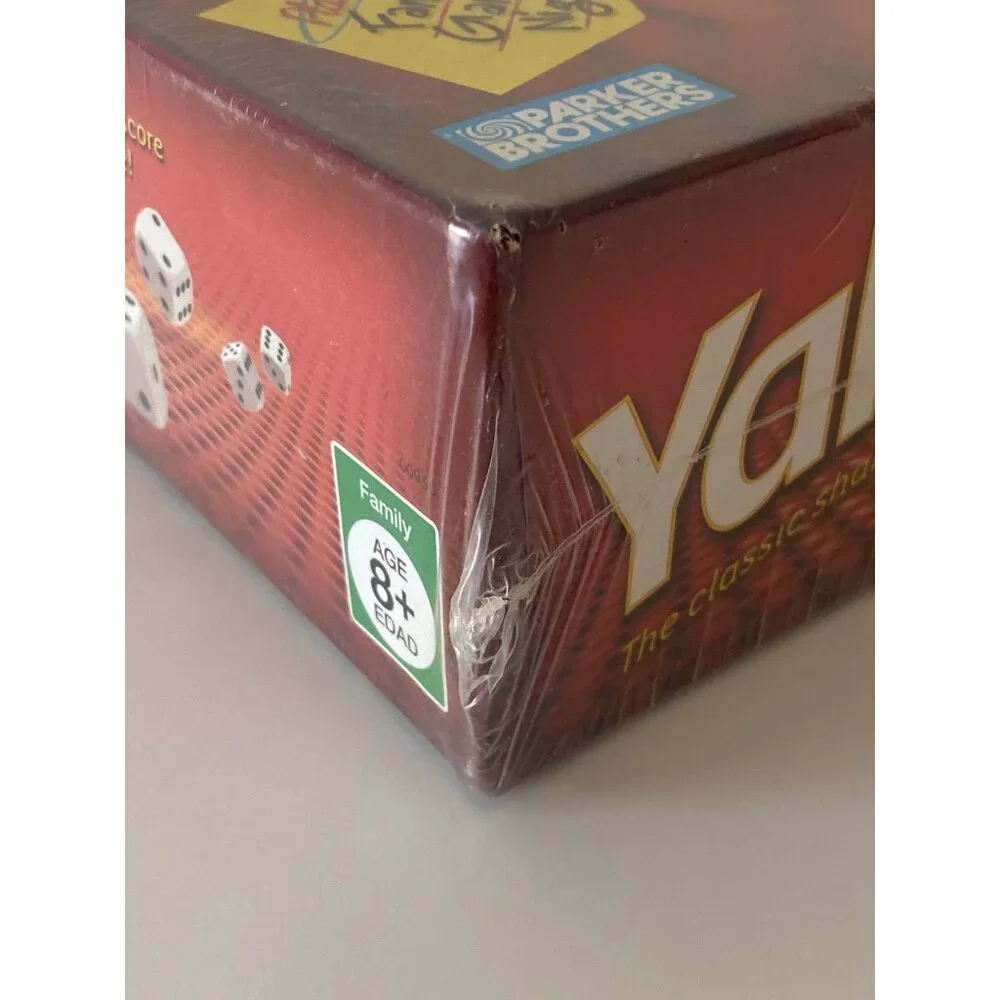 Yahtzee Game Hasbro Milton Bradley Parker Bros 2005 Brand New Factory Sealed